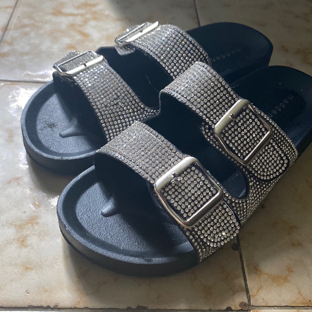 COPY - Black rhinestone slides